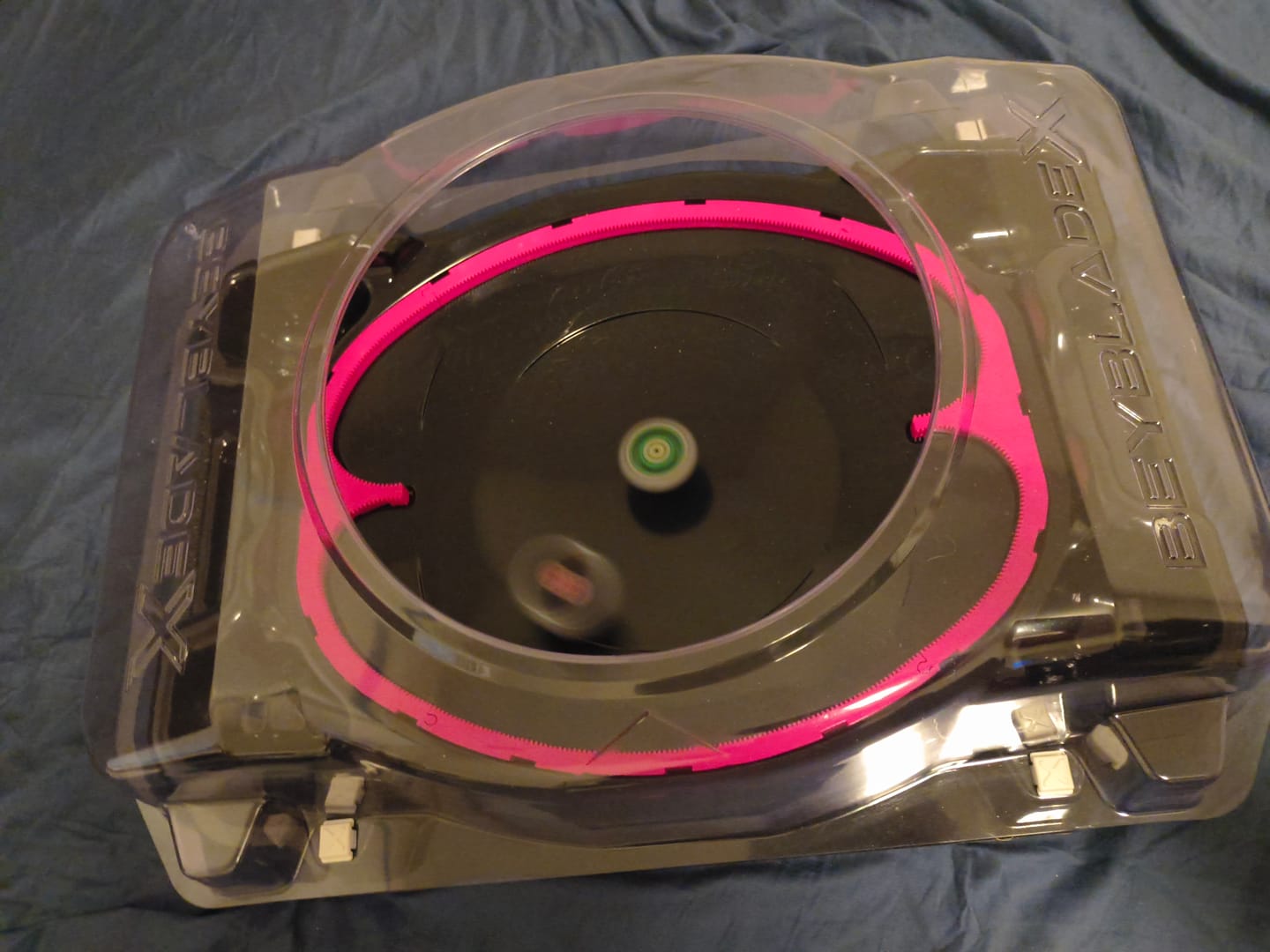 Customer photo review of Takara Tomy Beyblade X BX-46 Infinity Stadium Battle Entry Set
