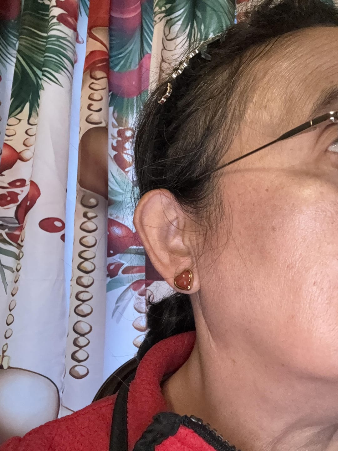 Customer photo review of Carnelian Earrings - Heart Shape