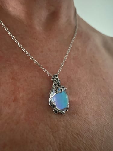 Customer photo review of Moonstone Necklace - Wire Pendant