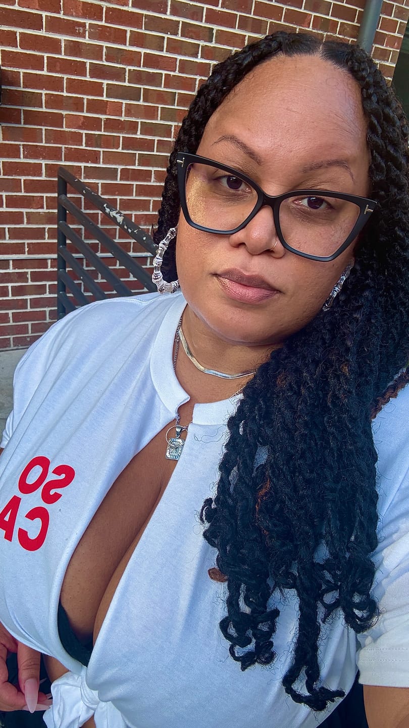 Customer photo review of Soul Of Calypso T-Shirt - White