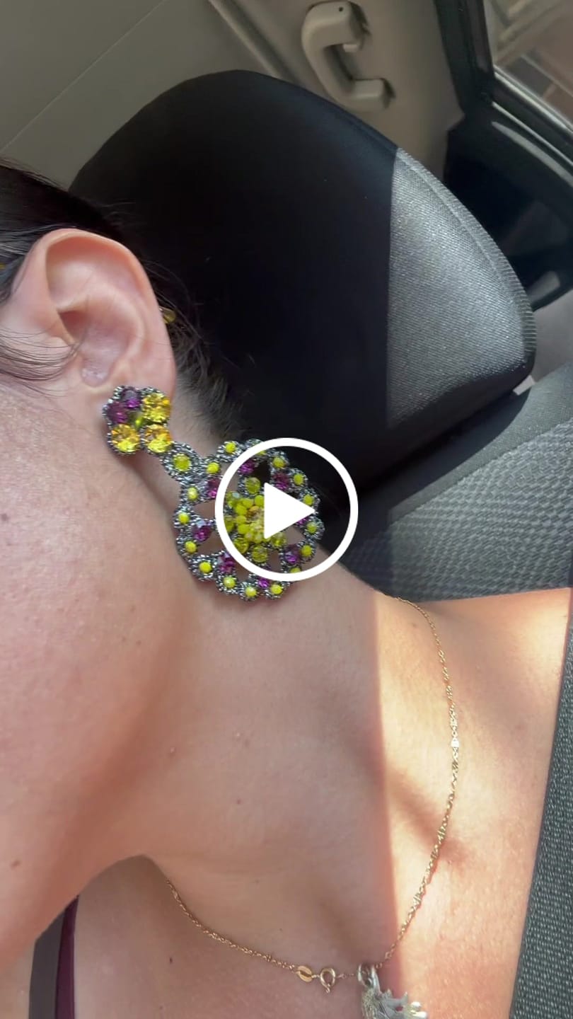 Customer video review of Orecchini Alicudi Lime