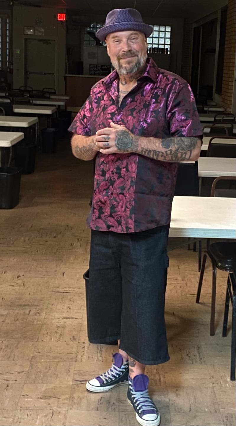 Customer photo review of Barry. Wang Black Purple Paisley Short Sleeve Shirt for Men Silk Jacquard Button Up Party Casual Shirt