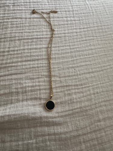 Customer photo review of Obsidian Necklace - Circle Medallion