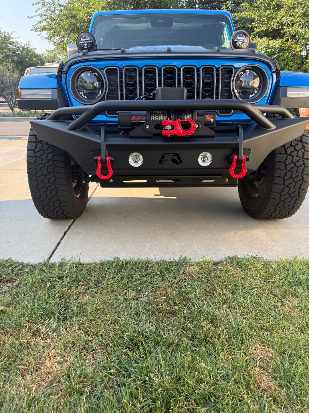 Customer photo review of OPENROAD 13,500lbs electric winch with Synthetic Rope - Panther Series 3S