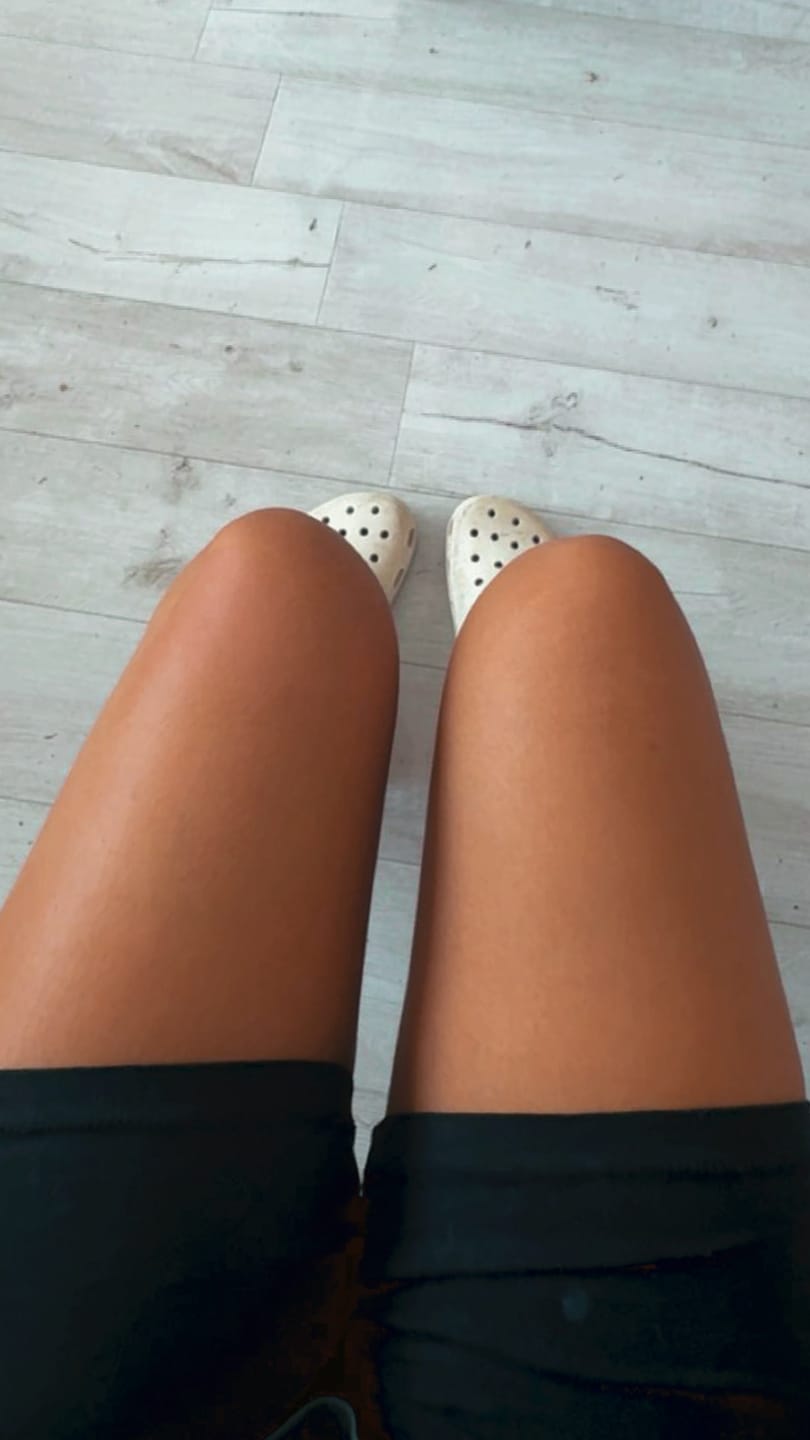Customer photo review of You Make Me Foam Tanning Mousse