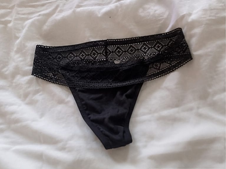 Customer photo review of Tanga menstrual Passion