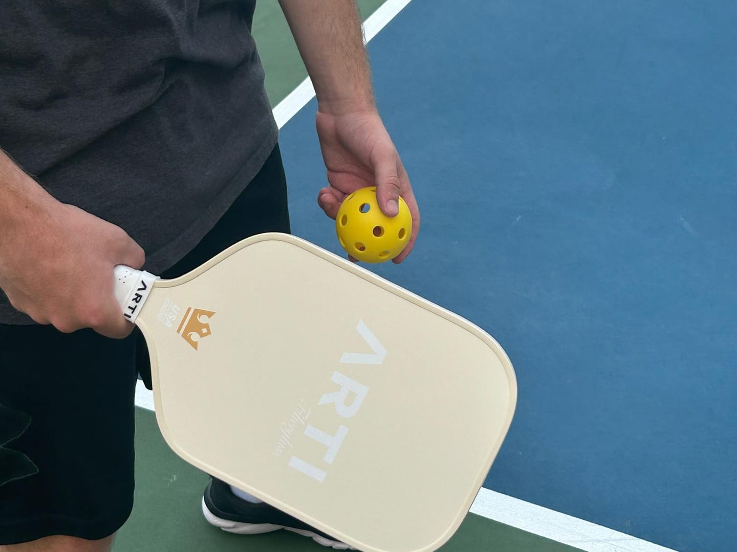 Customer photo review of ARTI Fiberglass "Dogs & Giraffes" Pickleball Paddle Set - USA Pickleball Approved