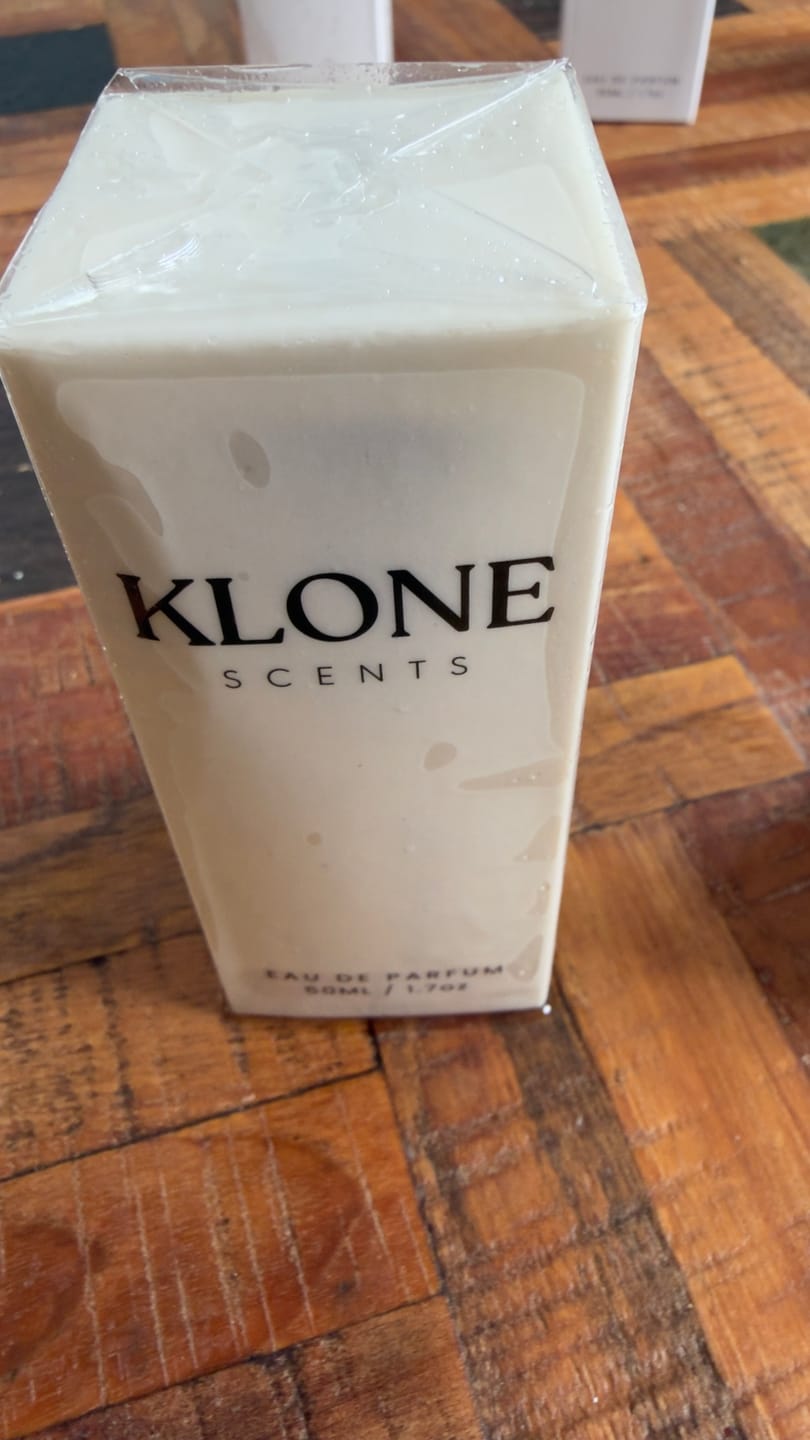 Customer photo review of Klone Scents Collection