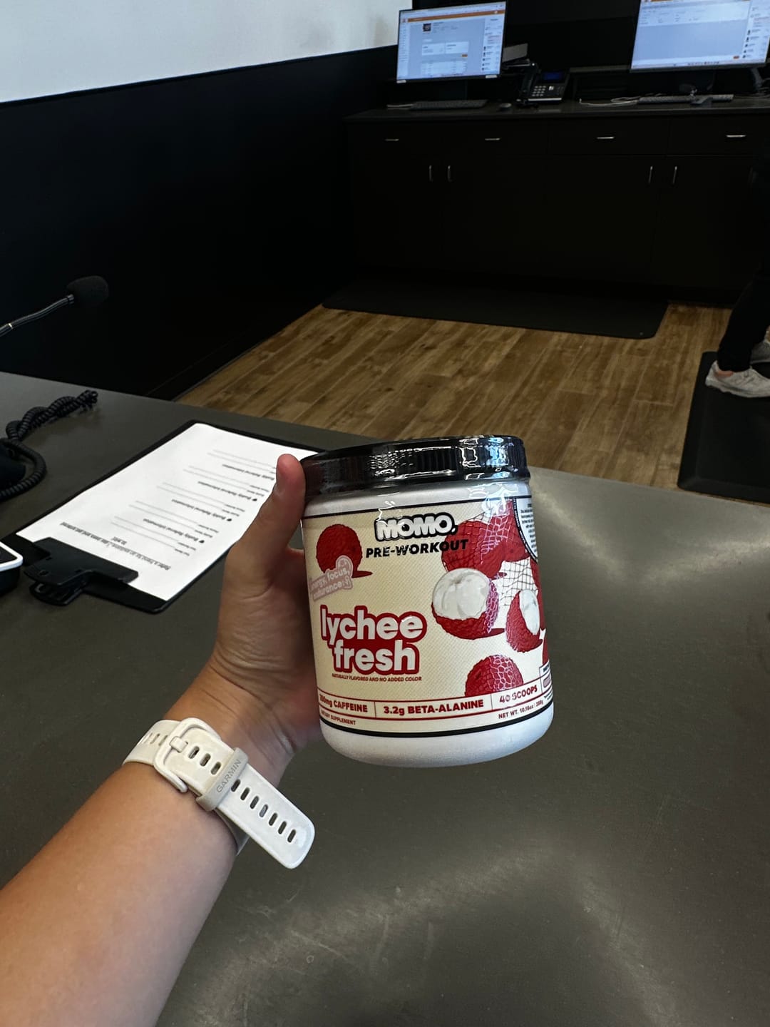 Customer photo review of MOMO® pre-workout | Lychee Fresh | 40 scoops
