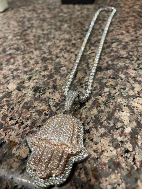 Customer photo review of 2mm 3mm 4mm 5mm 6.5mm Moissanite Tennis Necklace, 925 Silver Gold-Plated