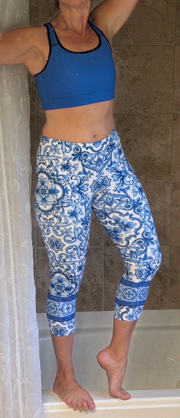 Customer photo review of Blue Majolica Capris