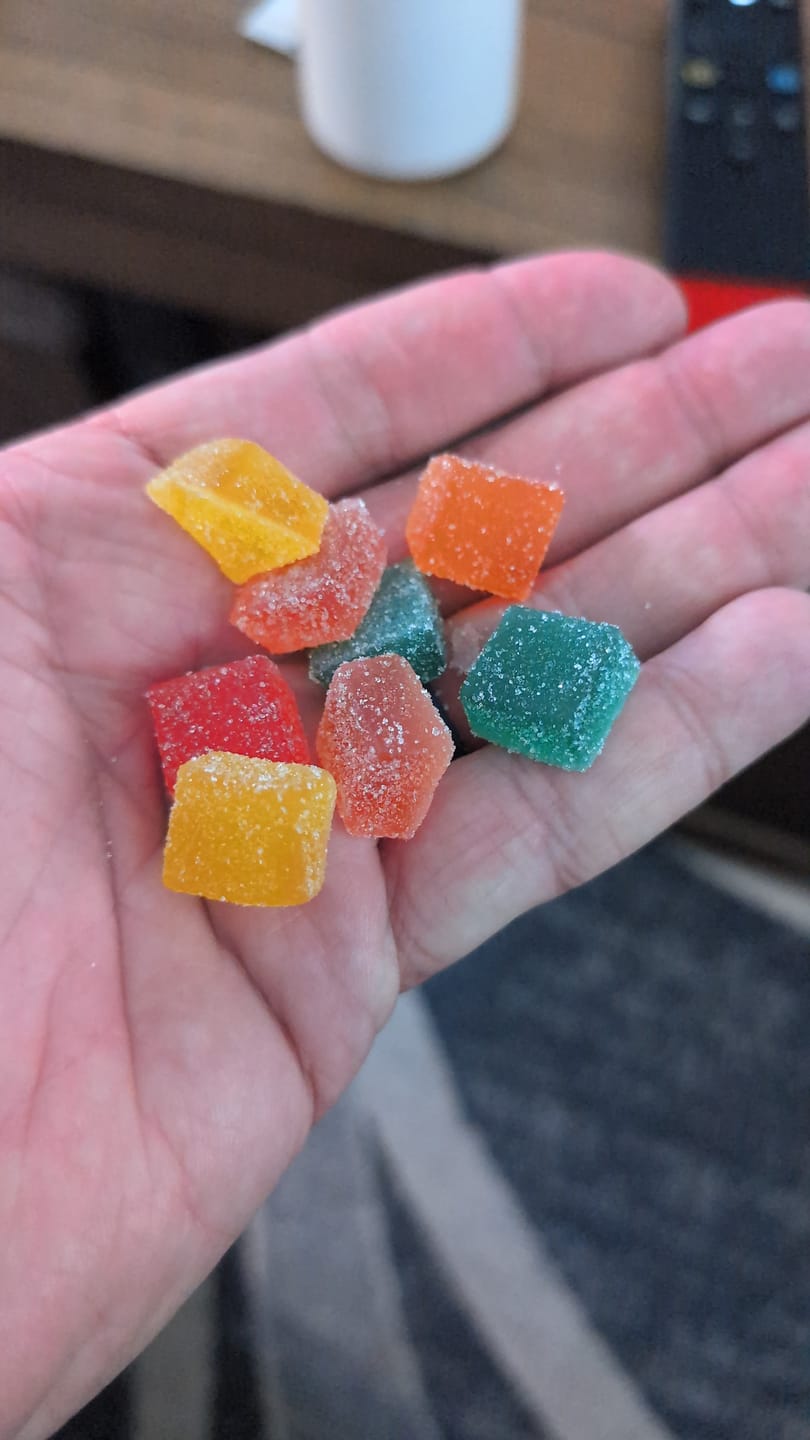 Customer photo review of Delta 8 2000mg & Delta 9 200mg Gummy Bundle 50% OFF