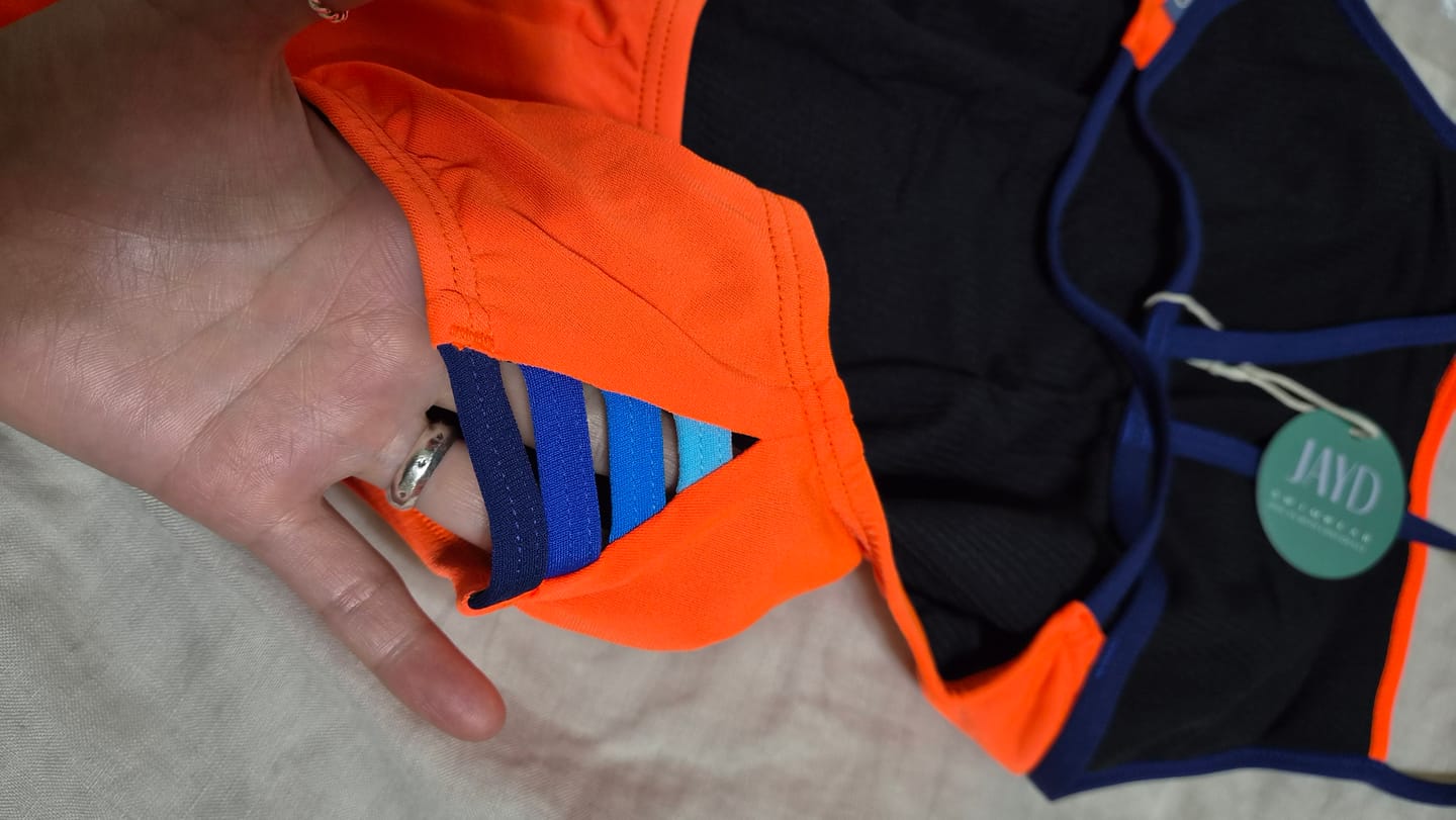 Customer photo review of PRE-ORDER || ZAMBIA ONE PIECE - Neon Orange | Navy