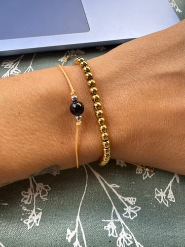 Customer photo review of Obsidian Bracelet - Natural Cord