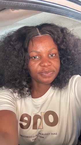 Customer photo review of Natural Vietnamese  16" 5x5 Glueless Curly Wig