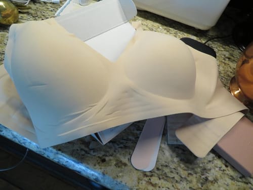 Customer photo review of Curvs Full Coverage Bra