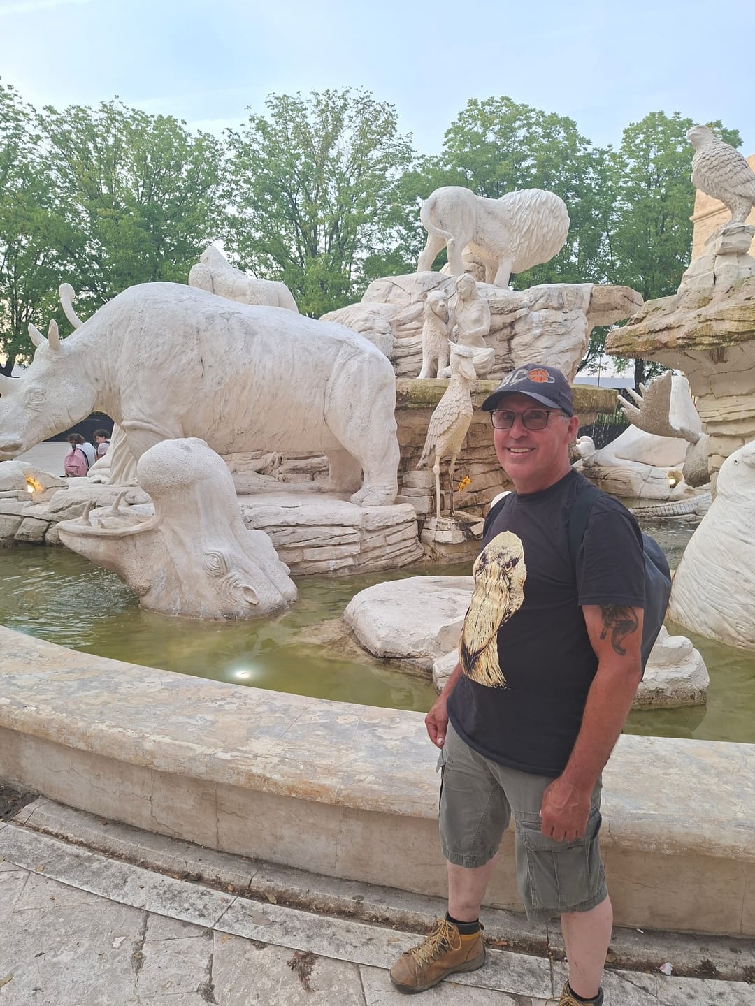 Customer photo review of Washed Out Shoebill 4 Comfort Colors® Tee