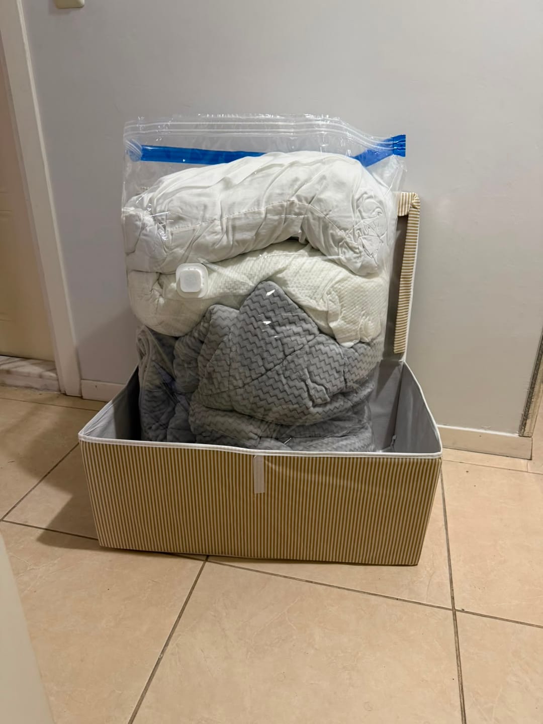 Customer photo review of Kutu Hurç + Vakum Torbası Seti