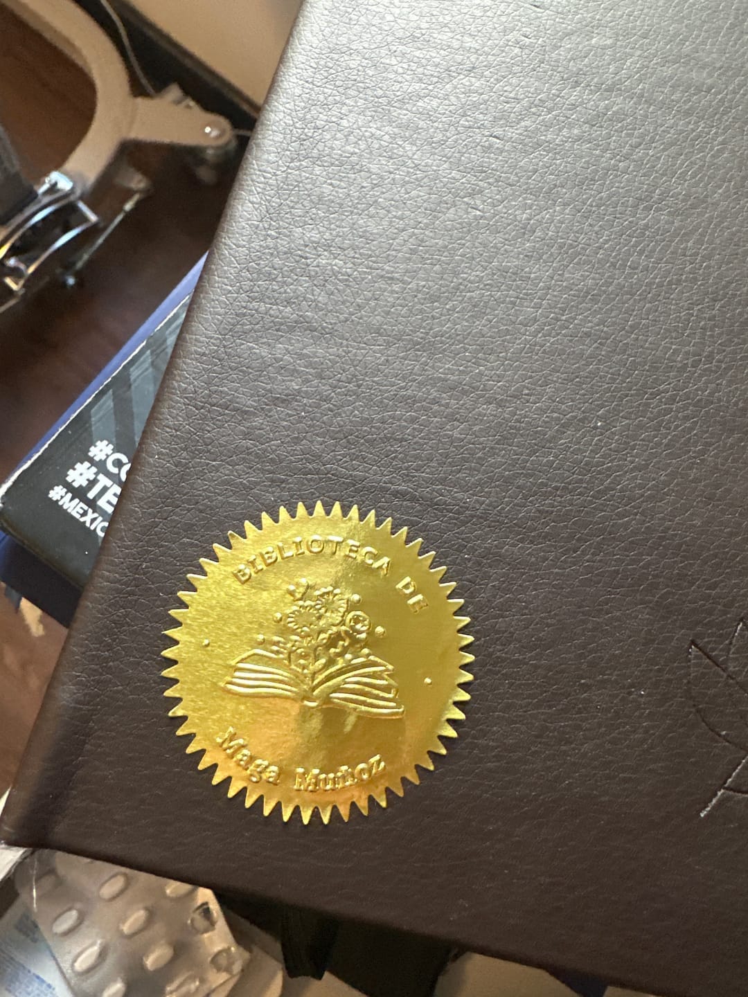 Customer photo review of Embosador de libros