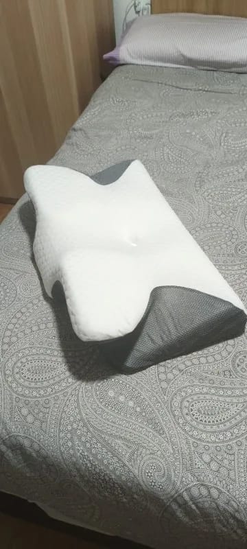 Customer photo review of Almohada cervical ergonómica Netrax