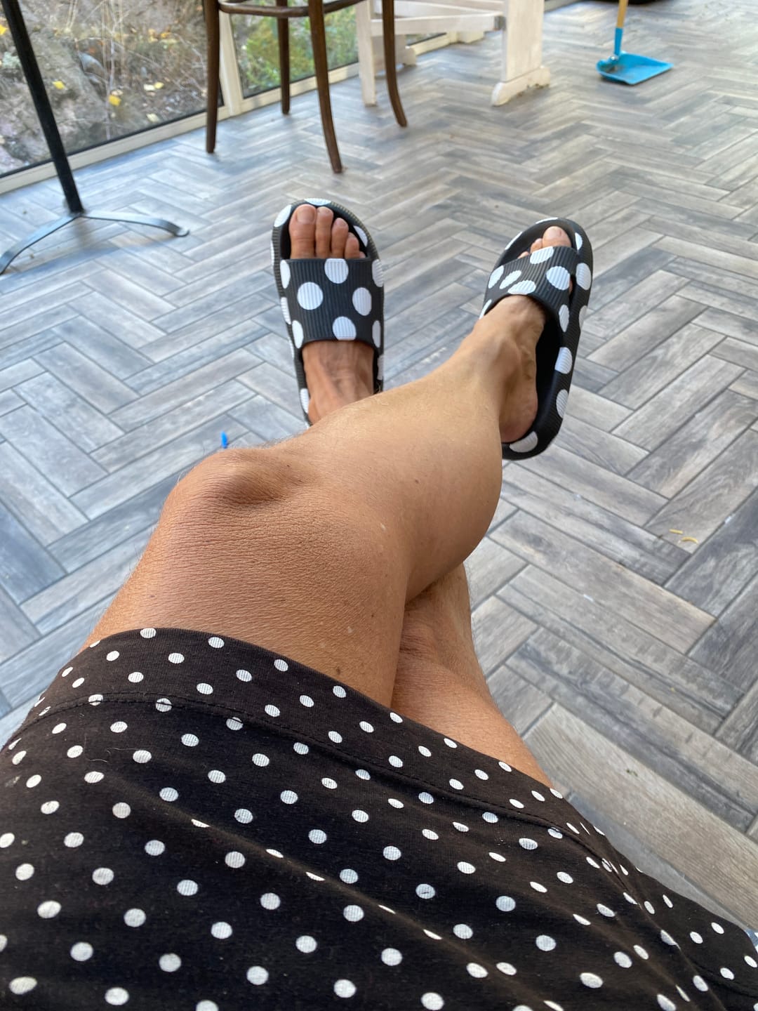 Customer photo review of HappyFlops Polkadots