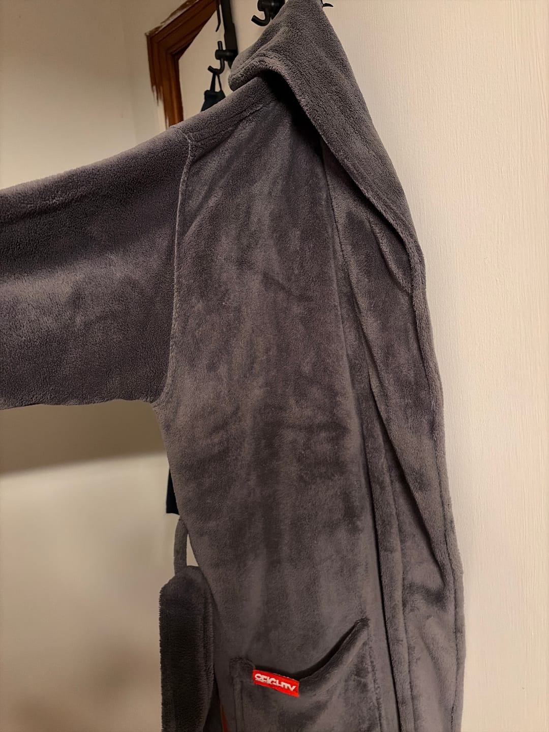 Customer photo review of 80Eighty® Plush Microfleece Robe