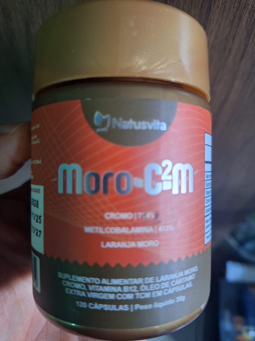 Customer photo review of Moro C2M. 120 cápsulas. Laranja Moro, Óleo de Cártamo Prensado a Frio, Picolinato de Cromo e B12.