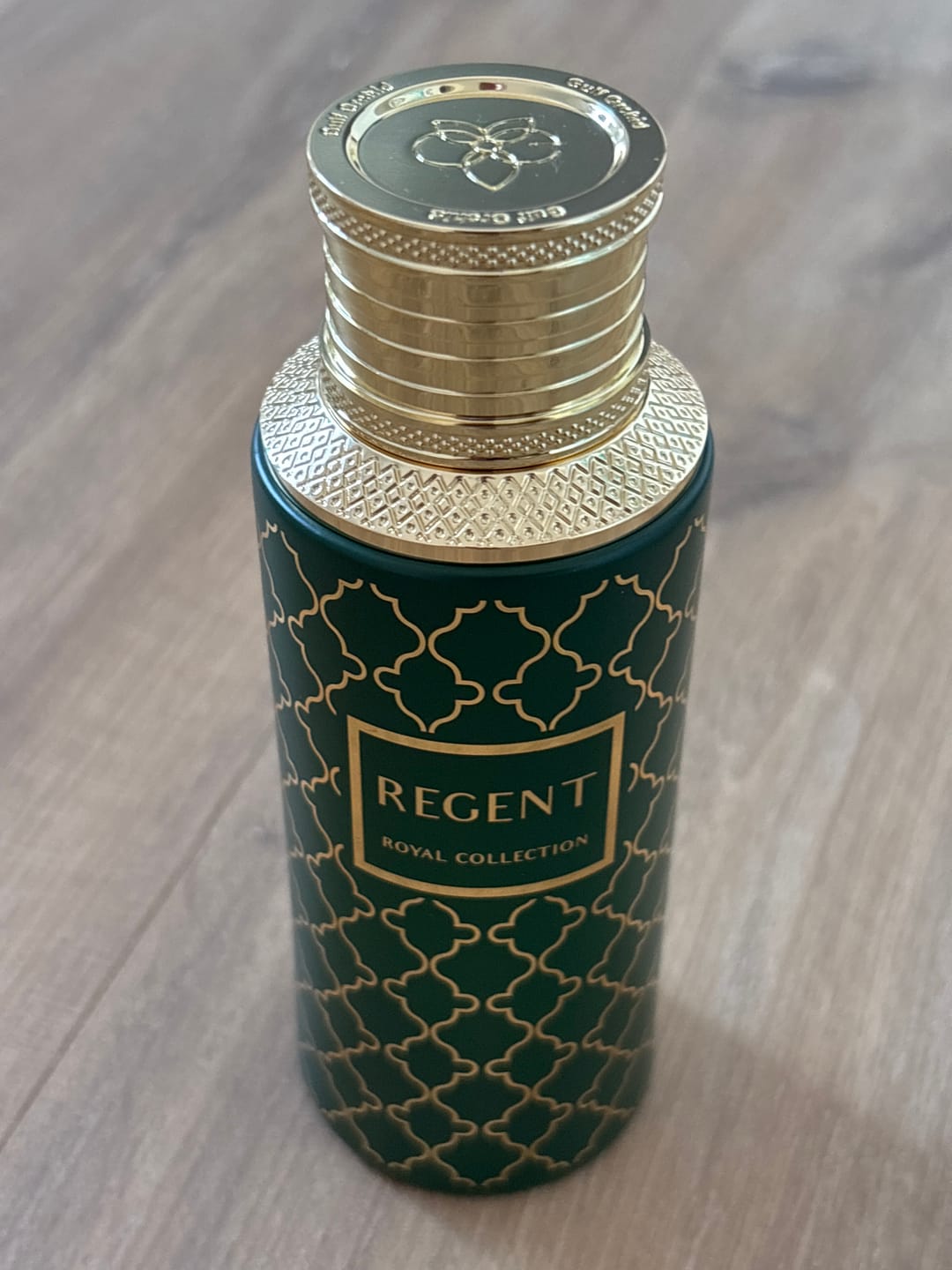 Customer photo review of Maison Asrar Regent Eau de Parfum 100ml