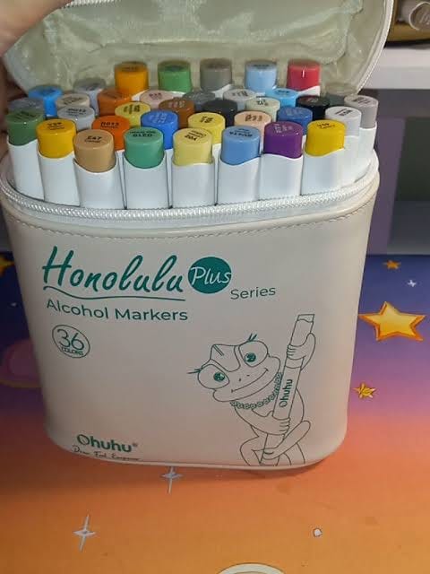 Customer photo review of Ohuhu Honolulu Plus Series Supreme Rubber Brush Tip Markers