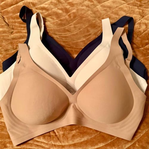 Customer photo review of Curvs Full Coverage Bra
