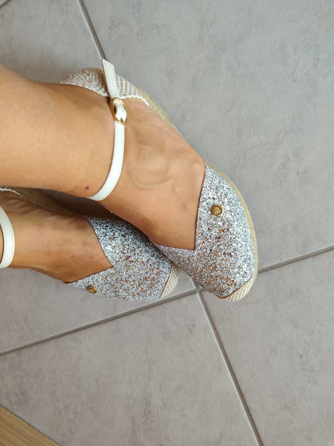 Customer photo review of ESPADRILLAS MAGDA GLITTER BIANCO