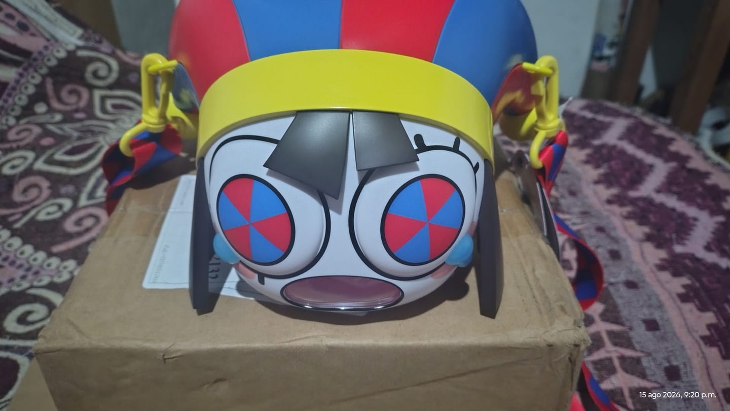 Customer photo review of Pomni Popcorn Bucket