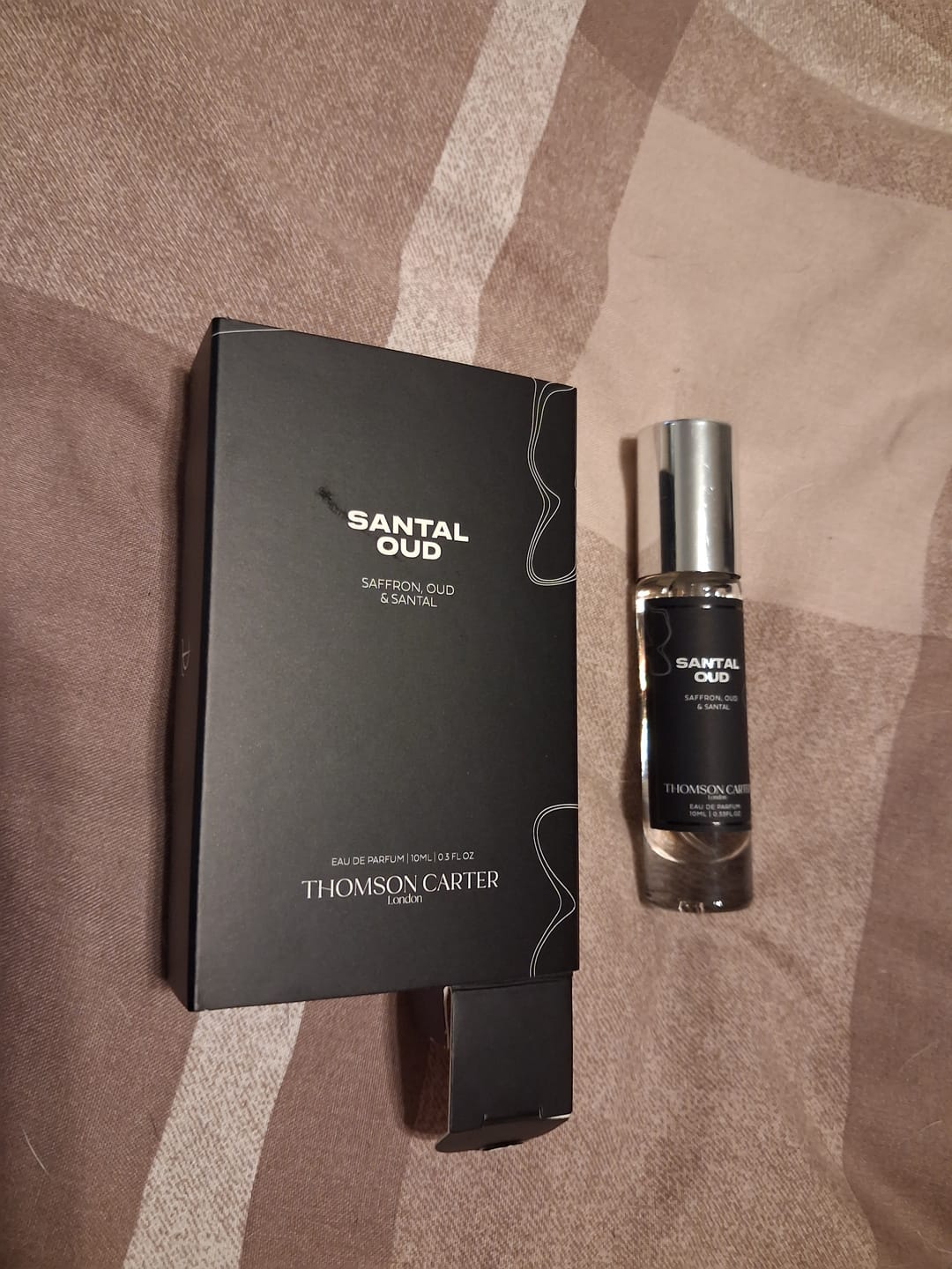 Customer photo review of Santal Oud | Eau de Parfum