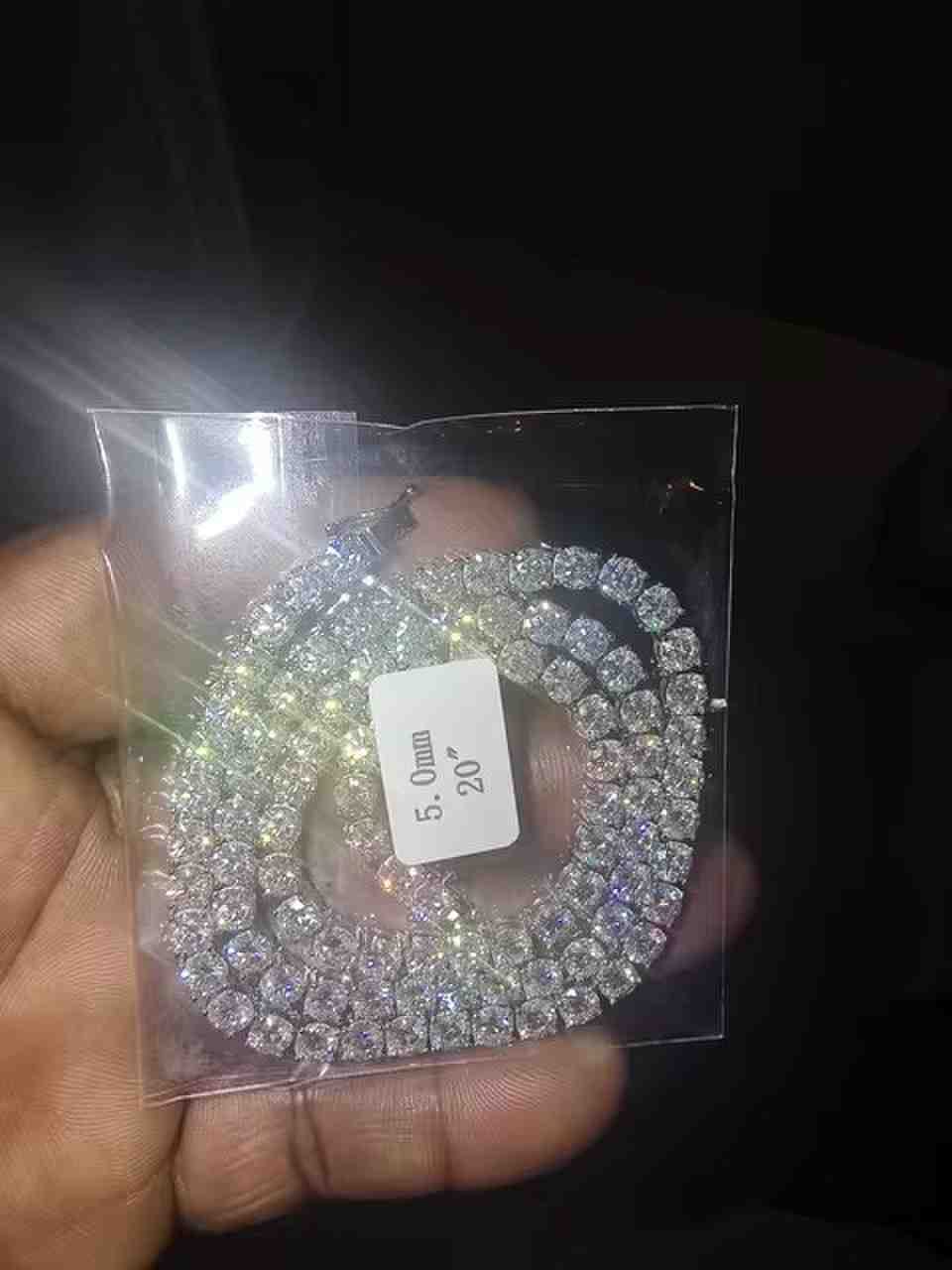 Customer photo review of 2mm 3mm 4mm 5mm 6.5mm Moissanite Tennis Necklace, 925 Silver Gold-Plated