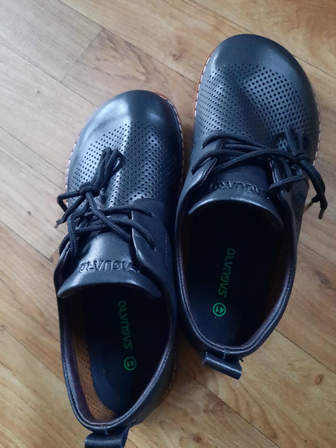 Customer photo review of Form Ⅰ Air - Perforated Leather Barefoot Shoes