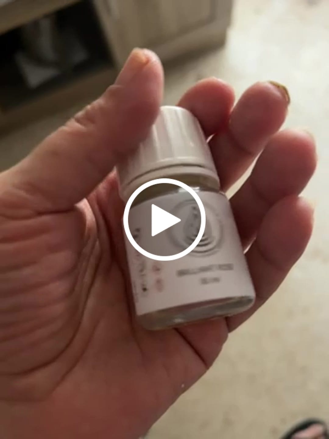 Customer video review of Fragancia BRILLIANT ROSE