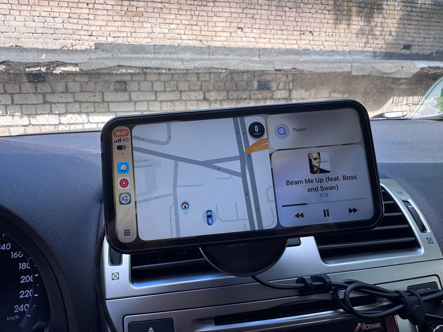 Customer photo review of CarpodGo Mini