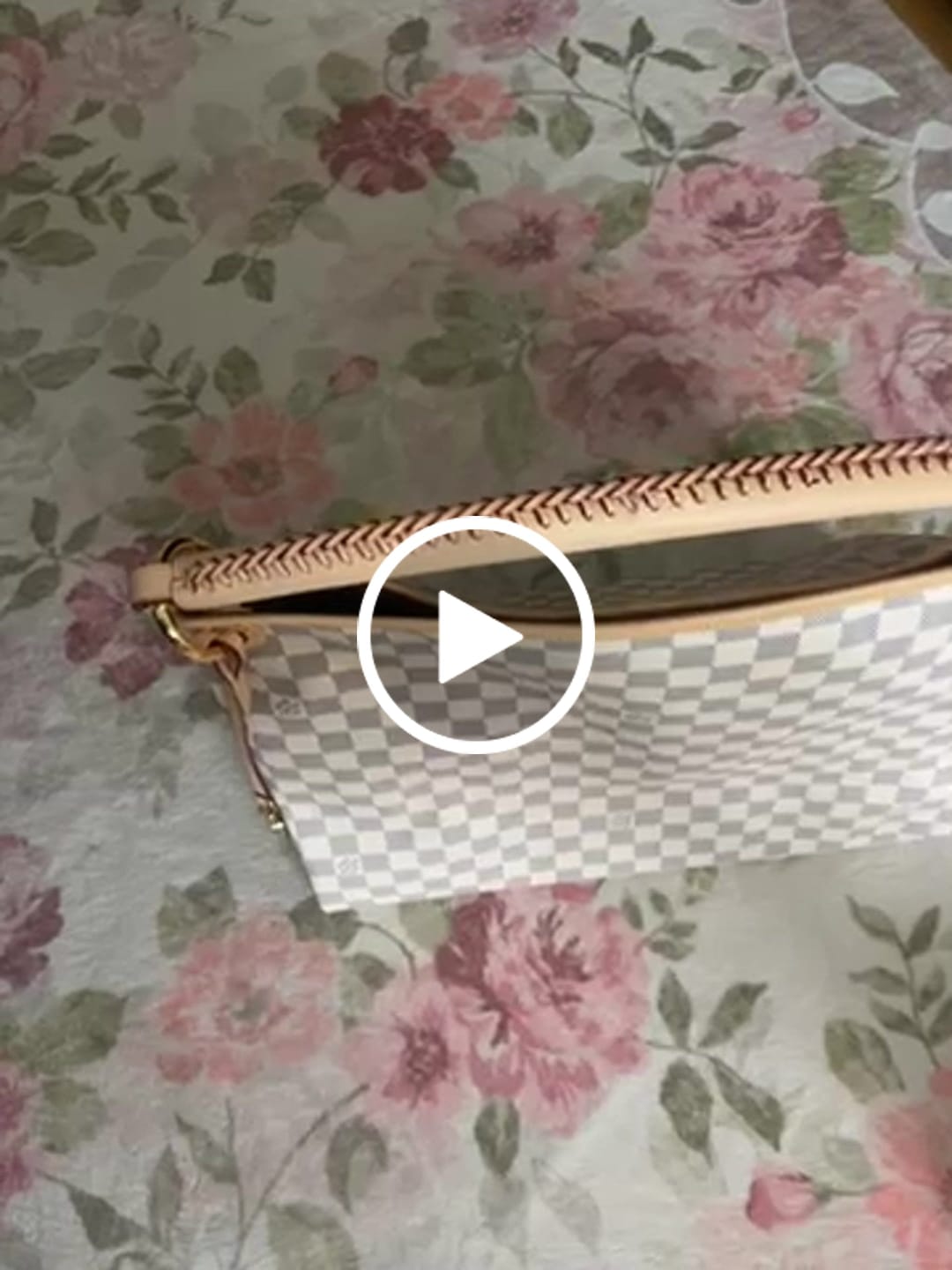 Customer video review of LV 2026 Artsy Bag 46cm Grey Cream Damier Azur Canvas