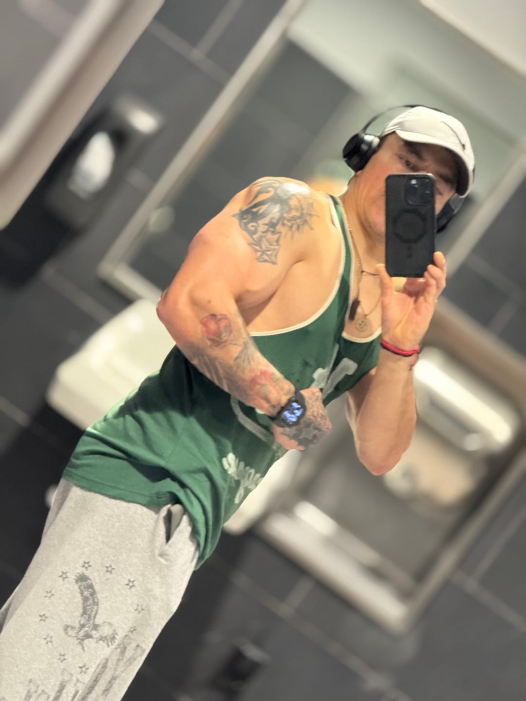 Customer photo review of 3088 - Golden Era League Stringers