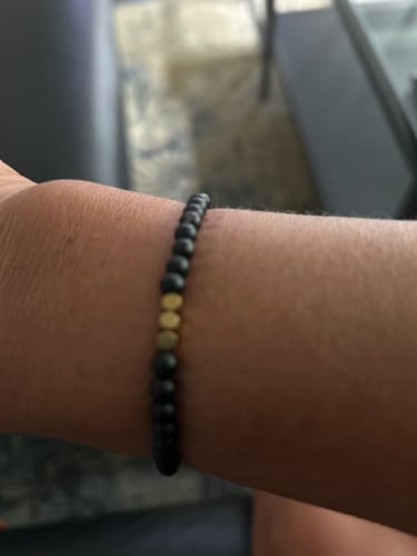 Customer photo review of Obsidian Bracelet