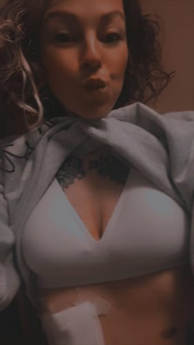Customer photo review of Curvs Full Coverage Bra