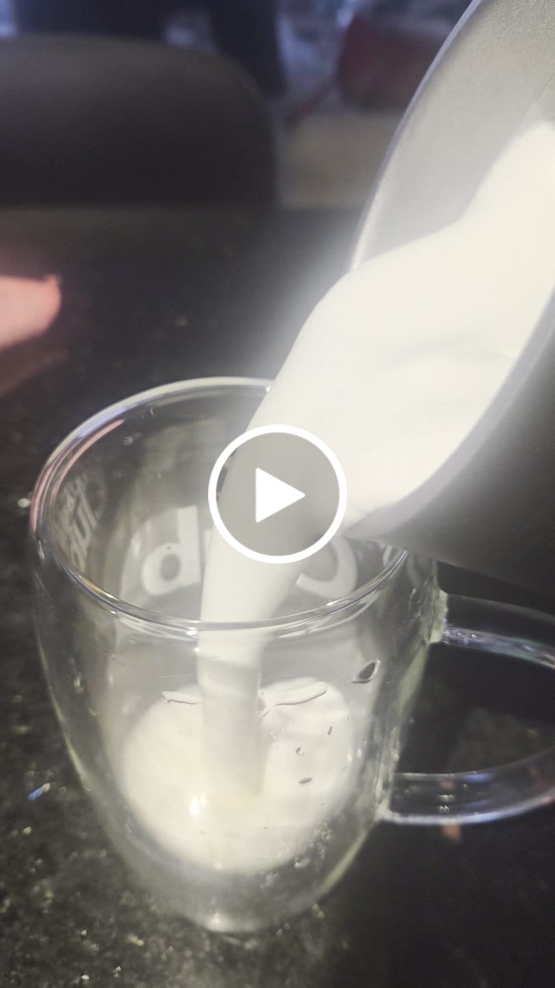 Customer video review of Espumador de Leche Aerofoam 4 en 1