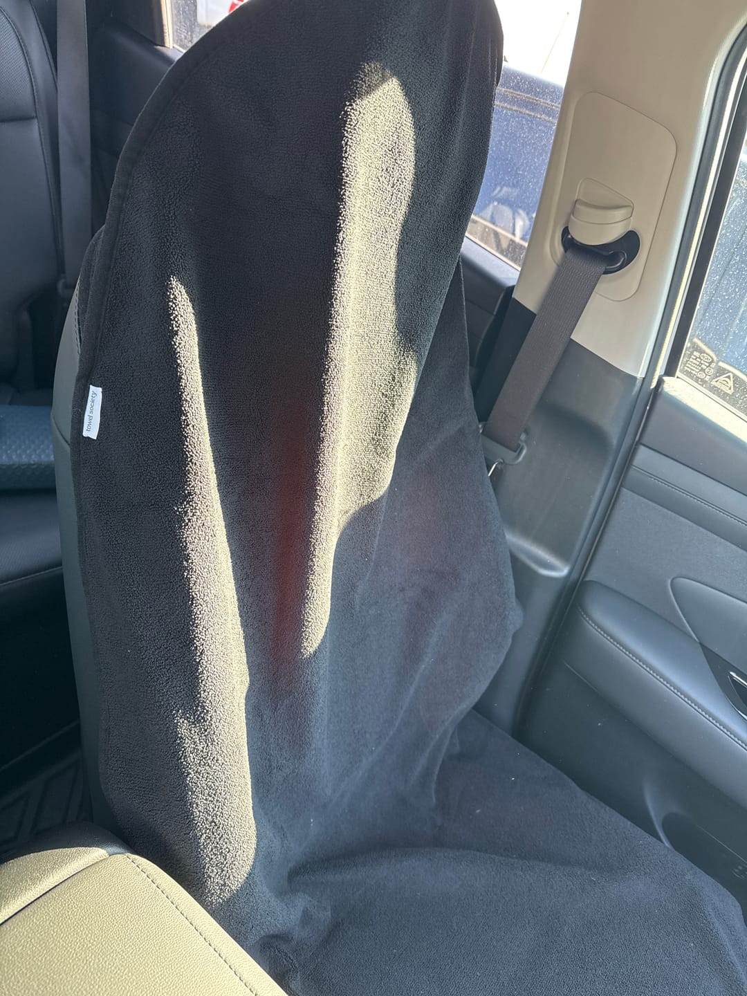 Customer photo review of Waterproof Car Seat Towel – Black | Towel Society