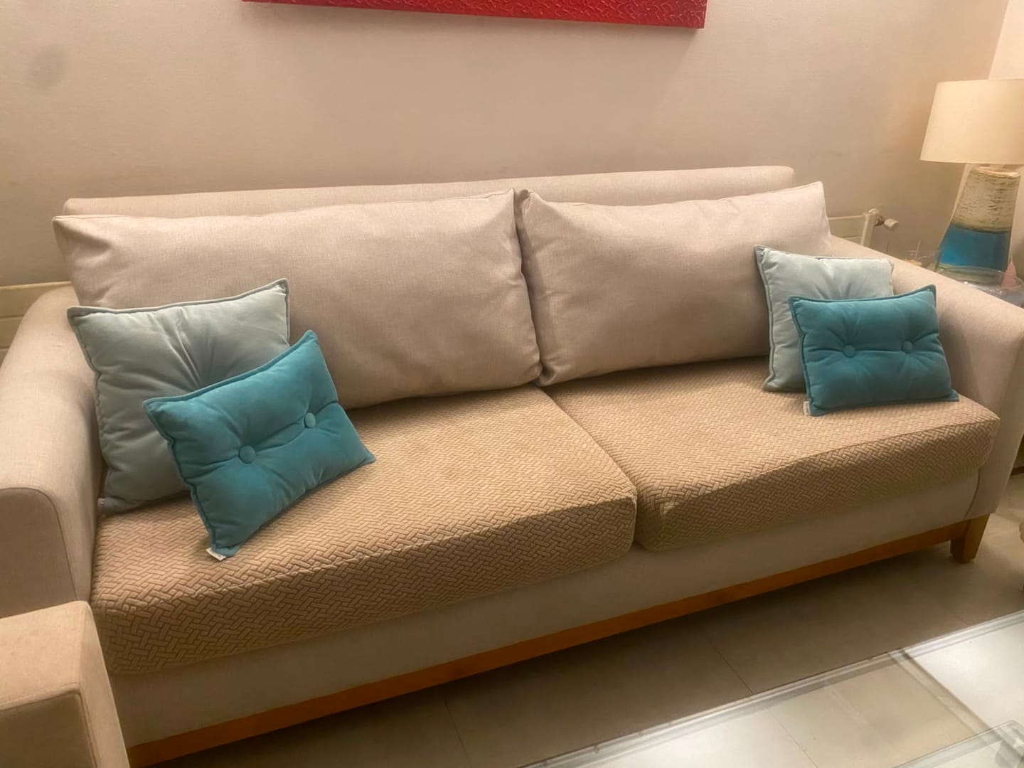 Customer photo review of Funda Mágica Cubre Sofá —  Renueva tu sofá en 2 minutos.