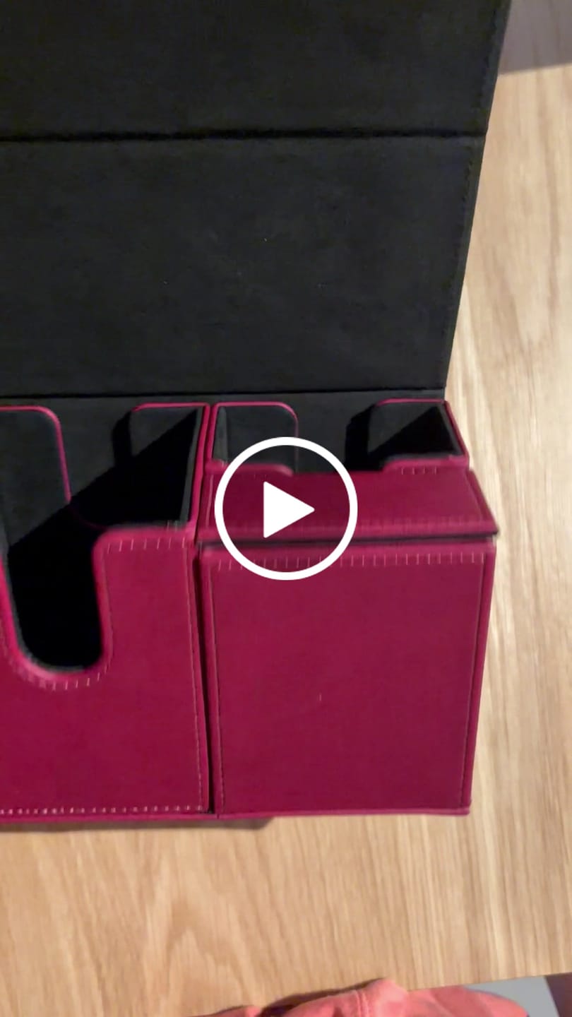 Customer video review of ARCANA KEY - Deckbox