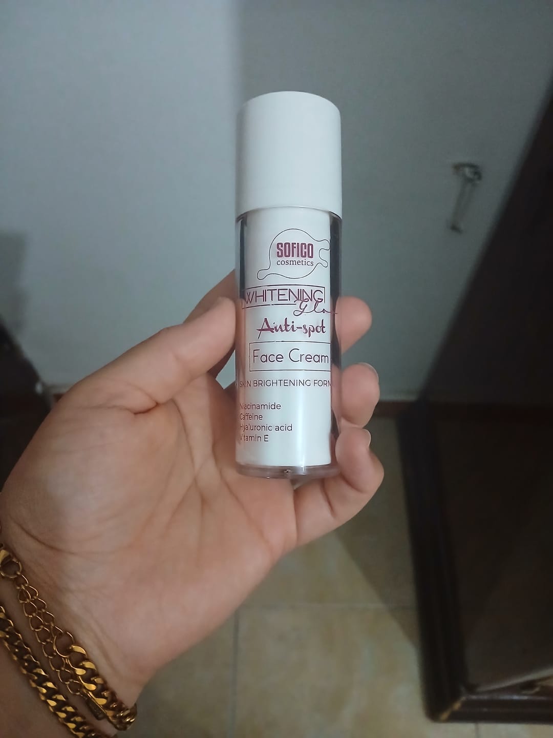 Customer photo review of Whitening Glow Anti-spot face cream with niacinamide and alpha-arbutin 30ml