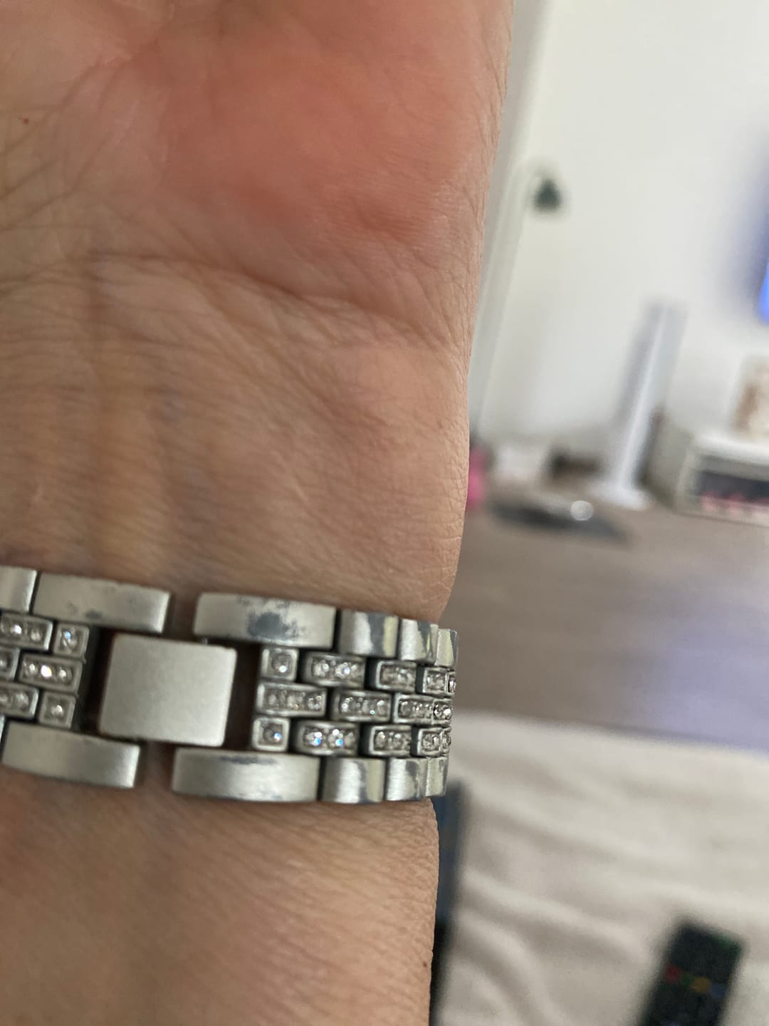Customer photo review of arktisband Apple Watch Gliederarmband "Diamonds"