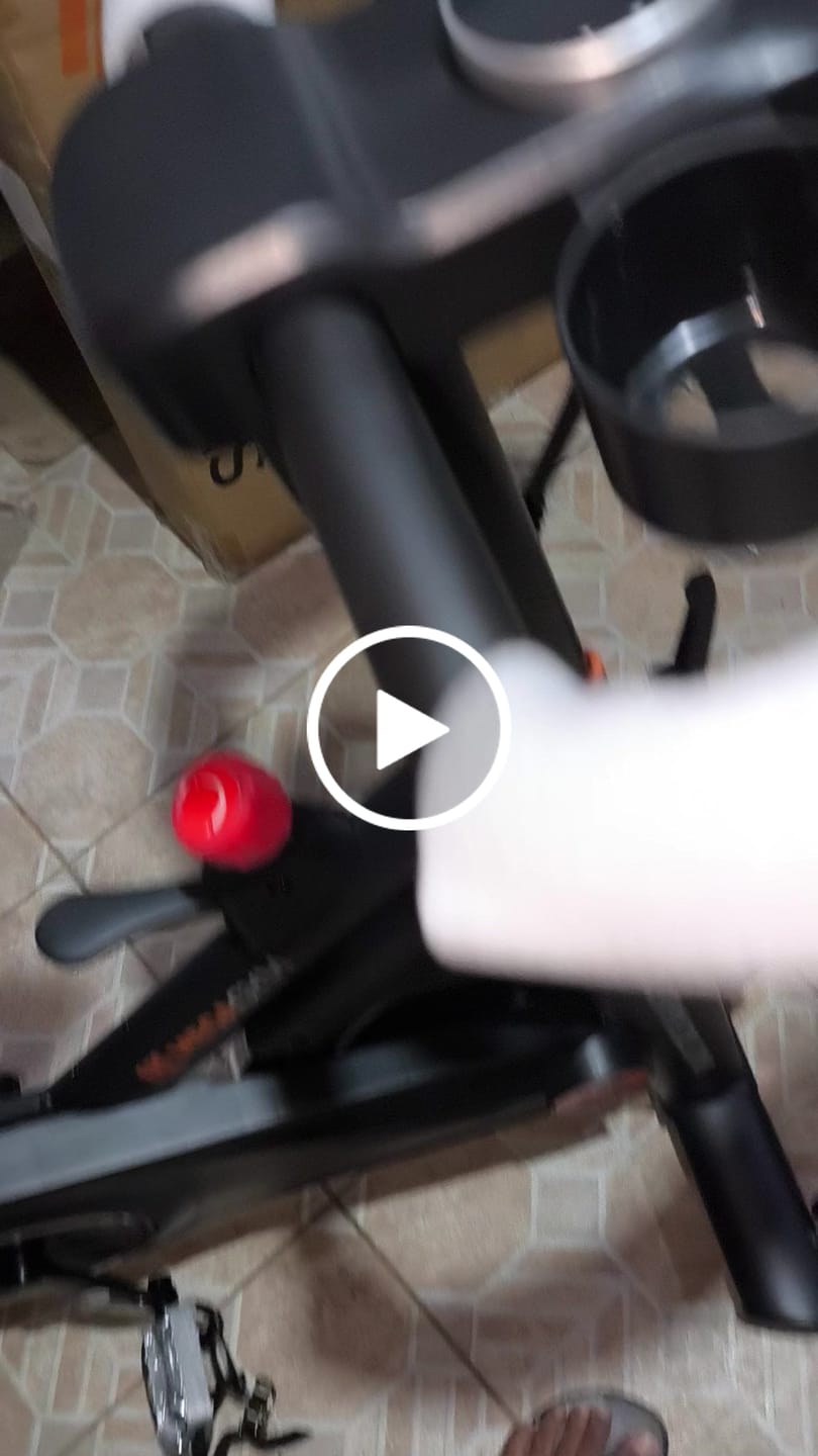 Customer video review of Bicicleta Ergométrica Smart Magnetic 13K | Disco 13KG | Resistência Magnética potente | Banco Ultra Soft