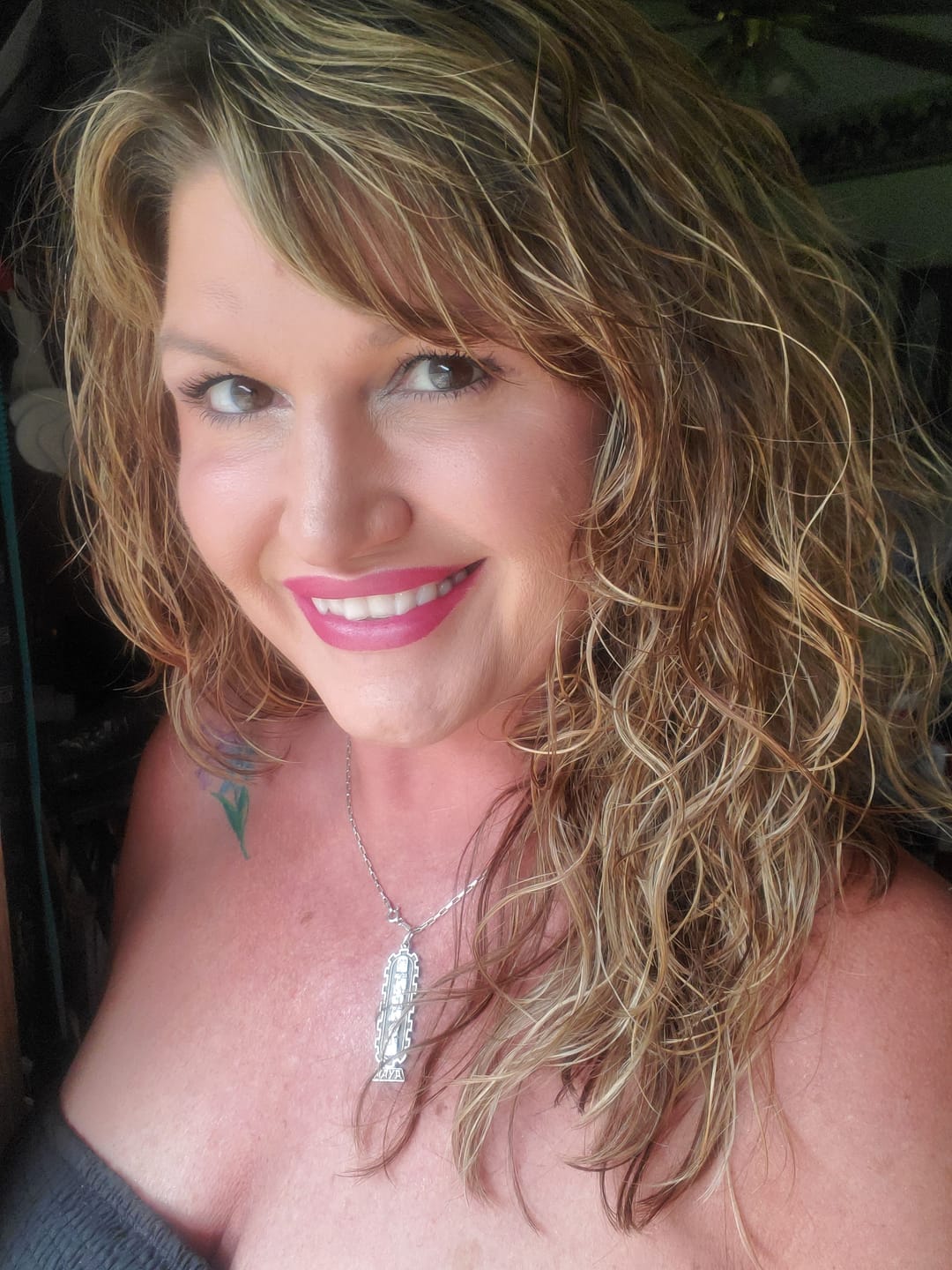 Customer photo review of Argan Oil Shampoo Bar – Empress | VIORI