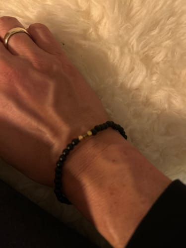 Customer photo review of Obsidian Bracelet